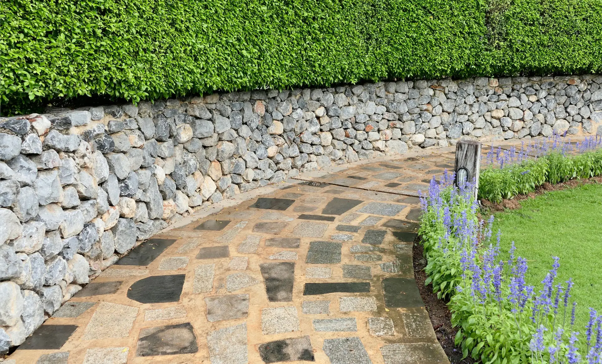 ADC Hardscapes & Retaining Walls hero image 2