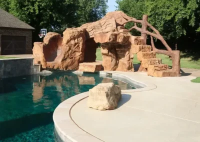 Pool 04